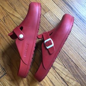 birkenstock plastic clogs